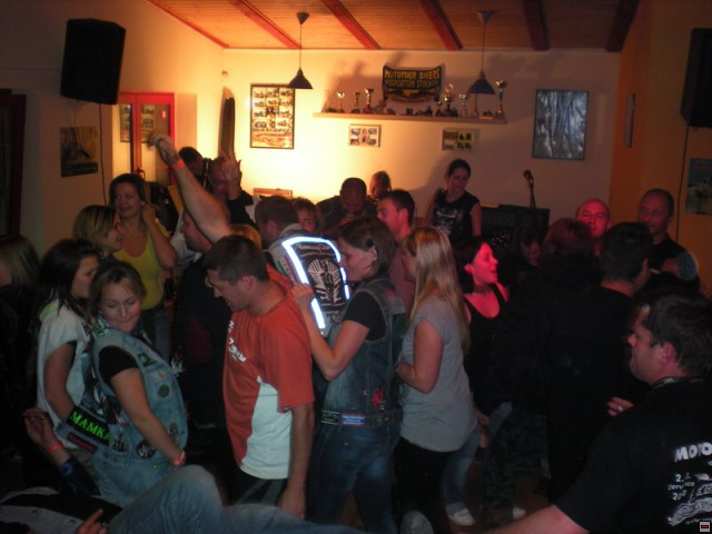 img00010.jpg