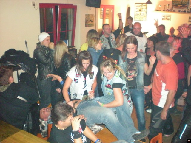 img00011.jpg