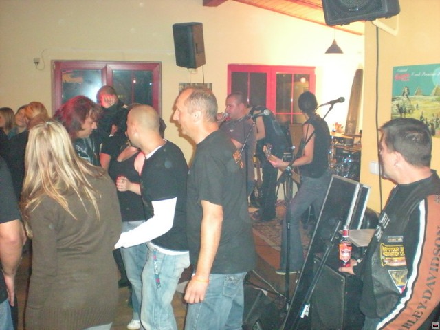 img00014.jpg