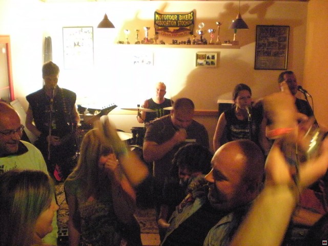 img00021.jpg