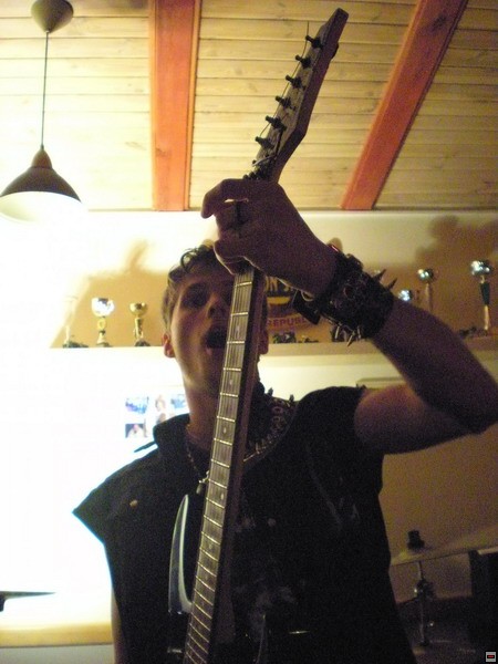 img00037.jpg