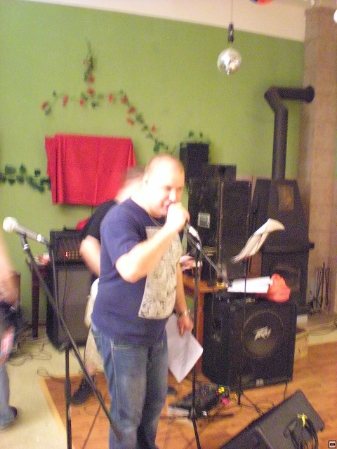 img00027.jpg