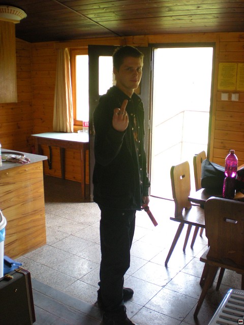 img00086.jpg